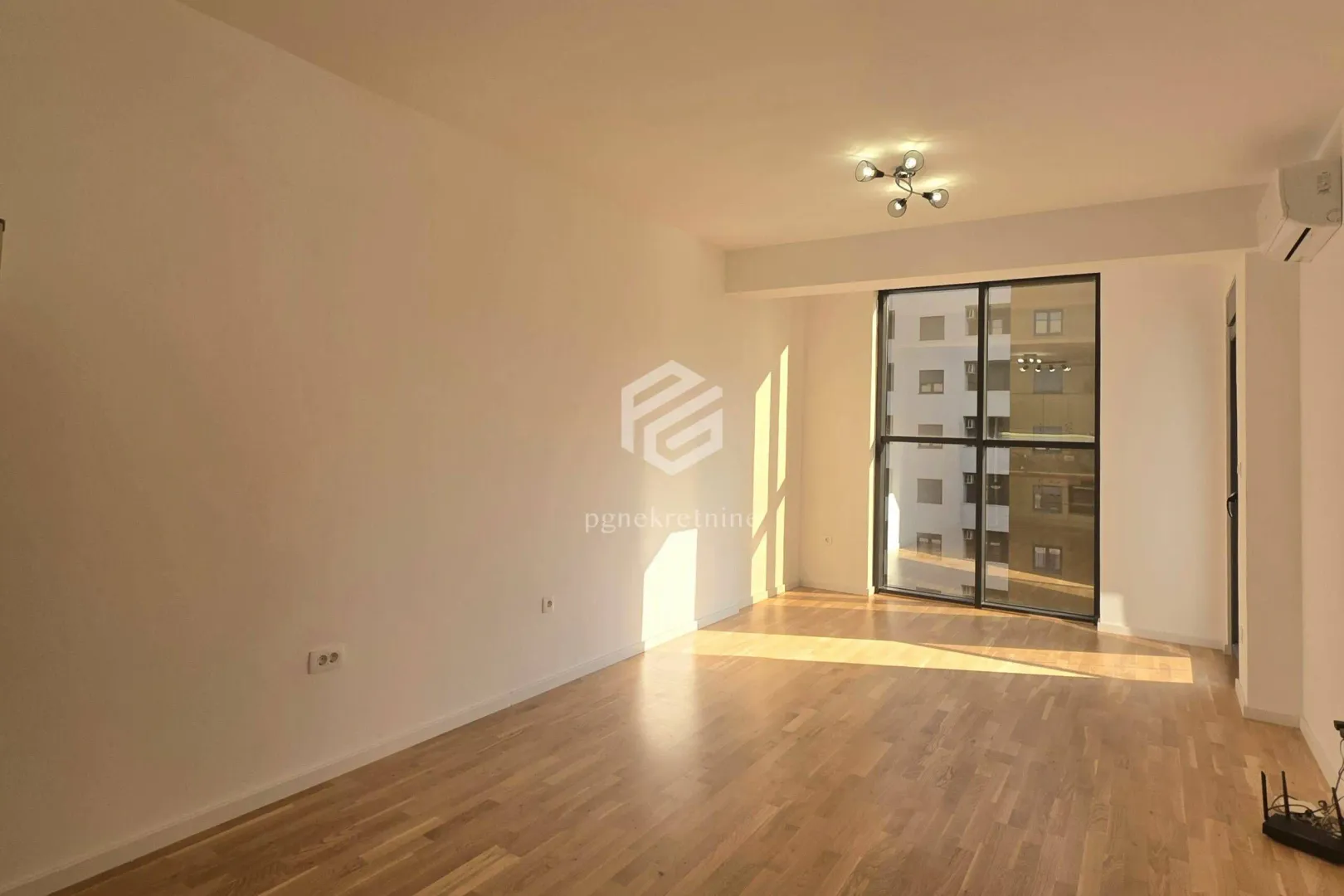 Rent, two bedroom apartment, 64m², Stari Aerodrom, Podgorica