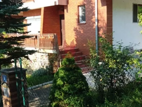 Sale, house, 242m², Amerić, Mladenovac - image 2