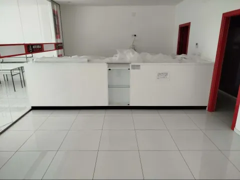 Rent, one bedroom apartment, 190m², Stari Grad, Beograd - image 3