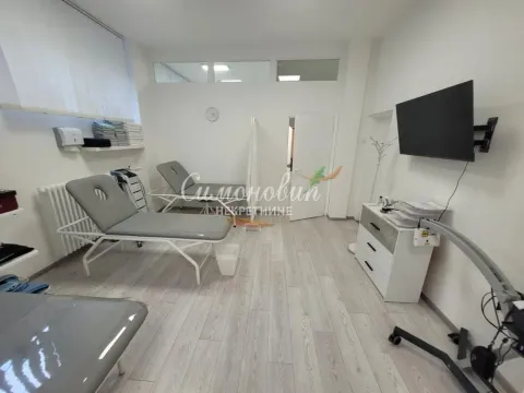 Izdavanje, poslovni prostor, 136m², Banovo Brdo, Beograd - image 7