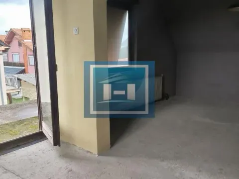 Prodaja, kuća, 350m², Ćuprija, Srbija - image 13