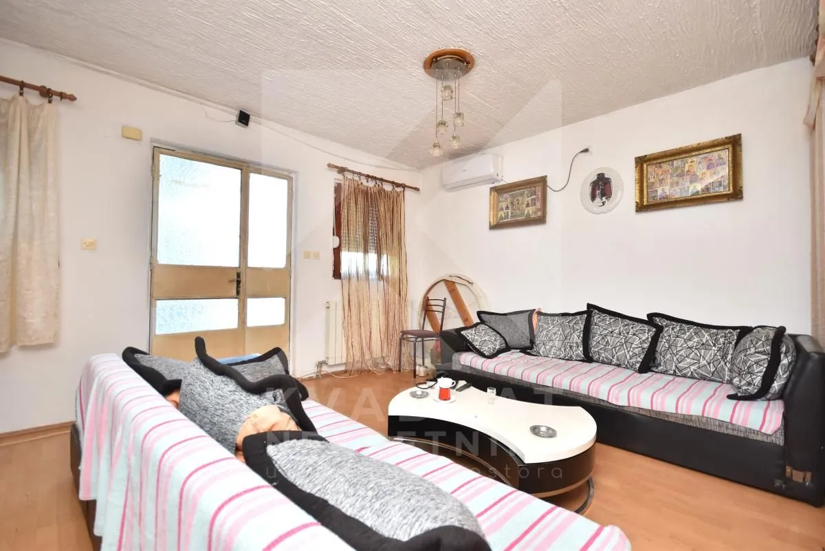 Prodaja, kuća, 75m², Doljani, Podgorica