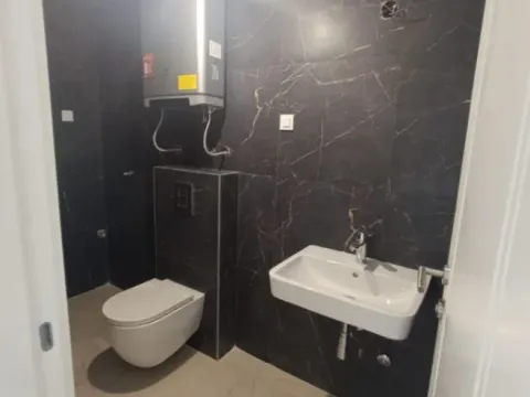 Prodaja, dvosoban stan, 59m², Tološi, Podgorica - image 11