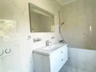 Sale, house, 250m², Stoliv, Kotor - image 8