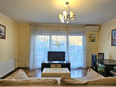 Rent, one bedroom apartment, 51m², Centar, Budva - image 3