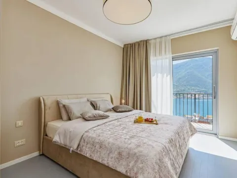 Sale, house, 150m², Dobrota, Kotor - image 6