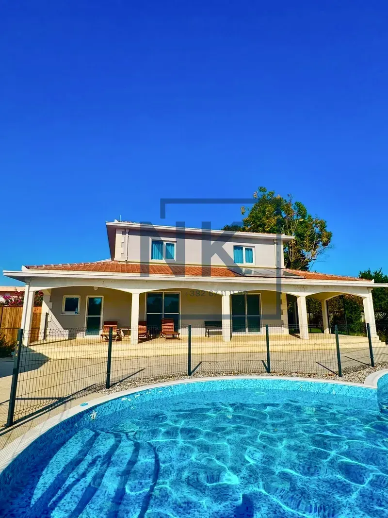 Izdavanje, kuća, 450m², Donja Gorica, Podgorica