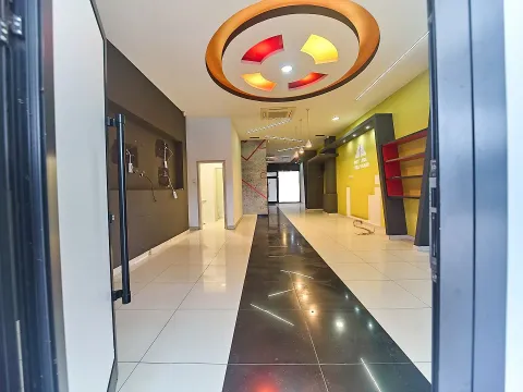 Rent, office space, 223m², Momišići, Podgorica - image 11