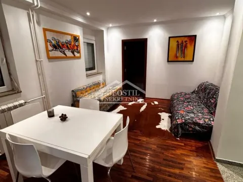 Prodaja, dvosoban stan, 37m², Stari Grad, Beograd - image 2