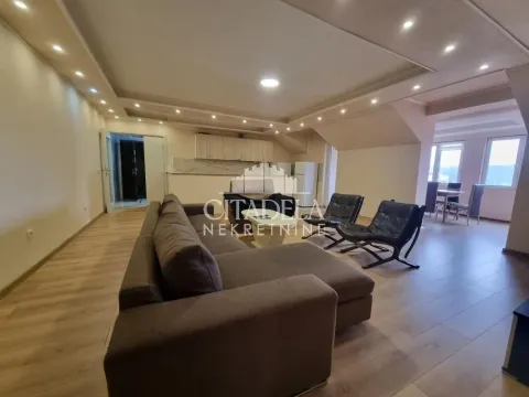 Rent, apartment, 134m², Čukarica, Beograd - image 2