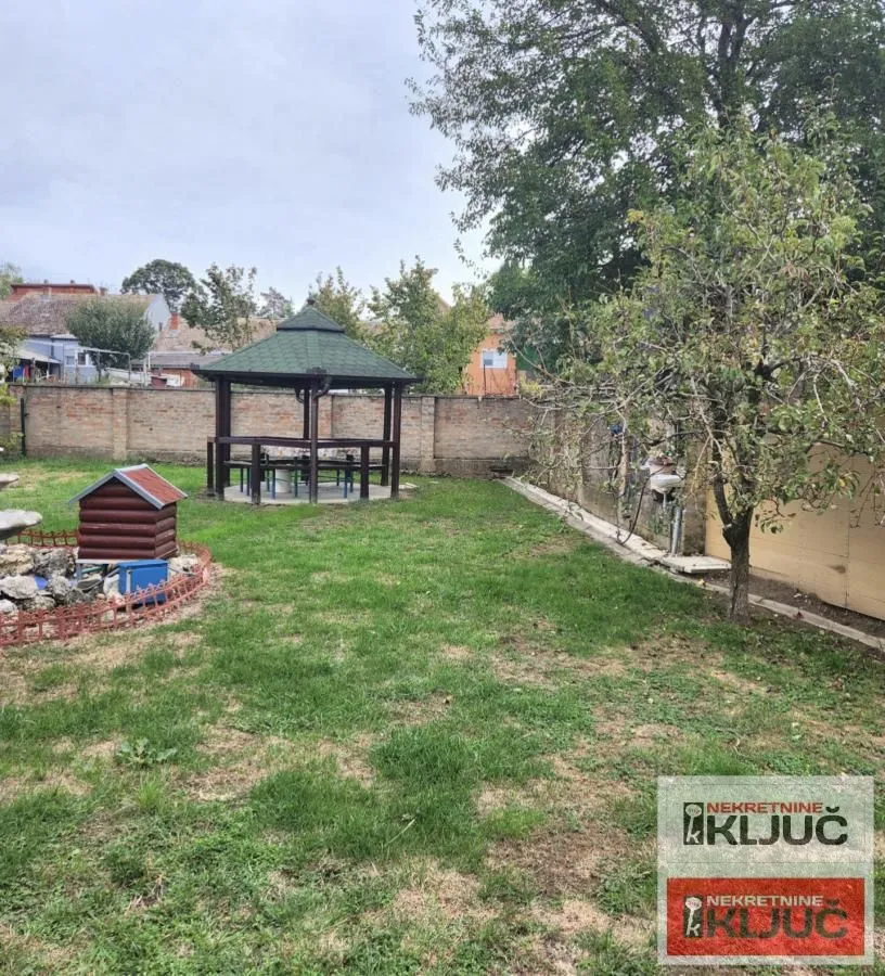 Izdavanje, kuća, 120m², Sremska Kamenica, Petrovaradin