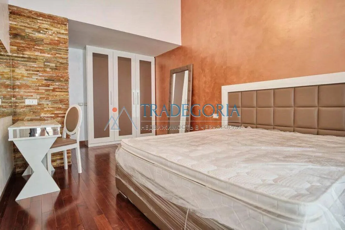 Prodaja, trosoban stan, 350m², Rafailovići, Budva