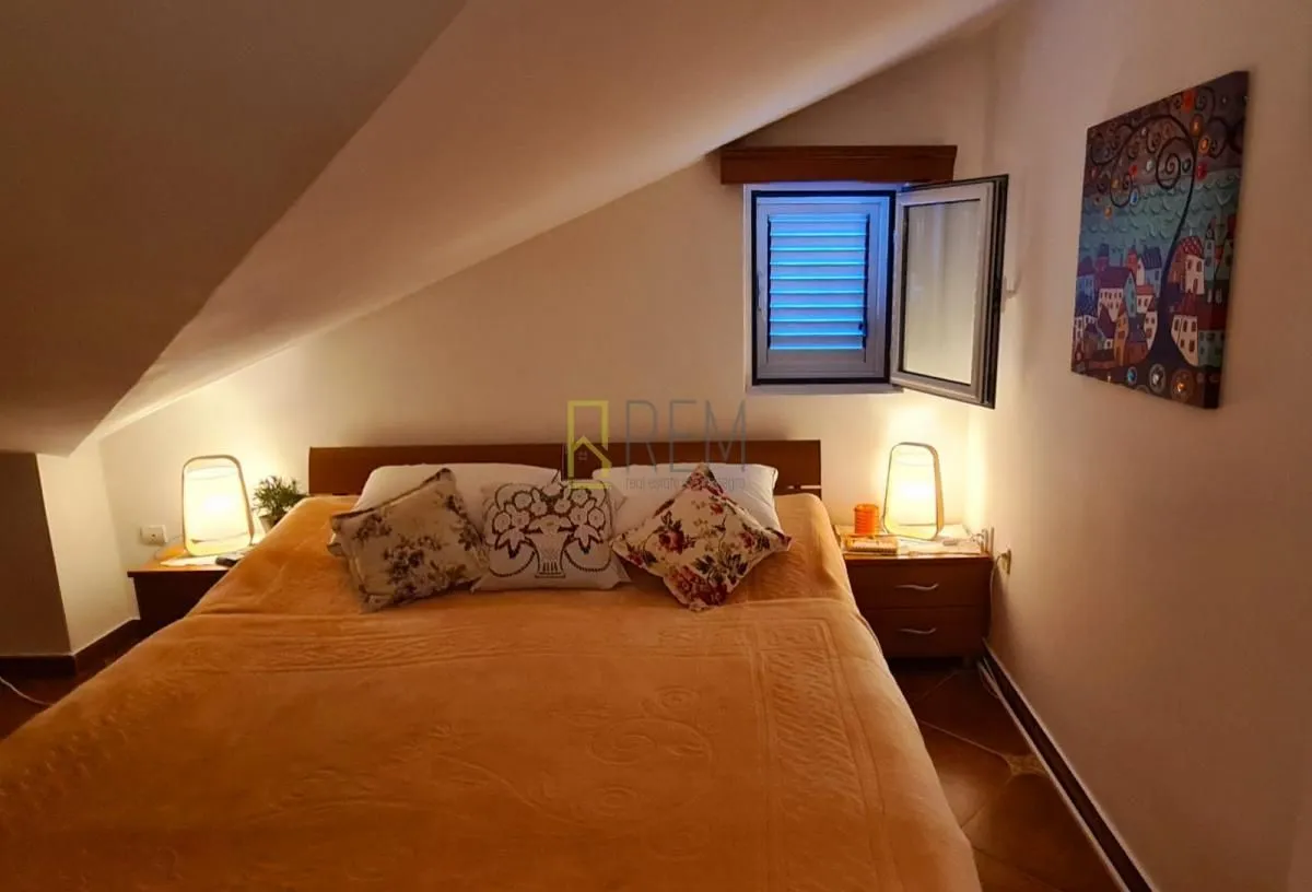 Sale, three bedroom apartment, 86m², Centar, Budva