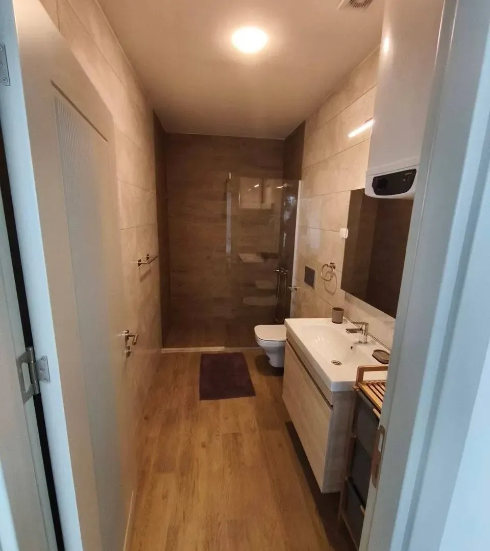 Rent, two bedroom apartment, 60m², Centar, Bar