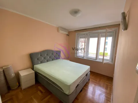 Rent, two bedroom apartment, 95m², Centar, Podgorica - image 7