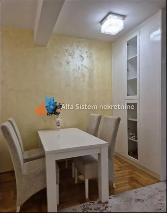 Rent, two bedroom apartment, 47m², Đeram Pijaca, Beograd