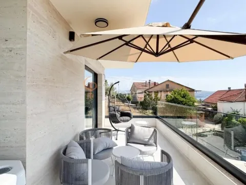 Rent, house, 330m², Centar, Tivat - image 7