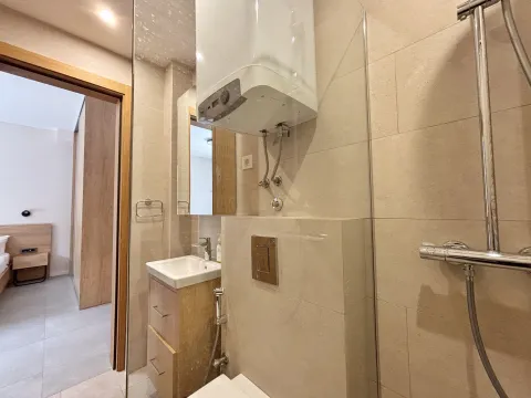 Sale, one bedroom apartment, 27m², Kavač, Kotor - image 11