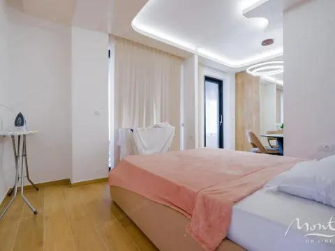 Prodaja, garsonjera, 57m², Rafailovići, Budva - image 20