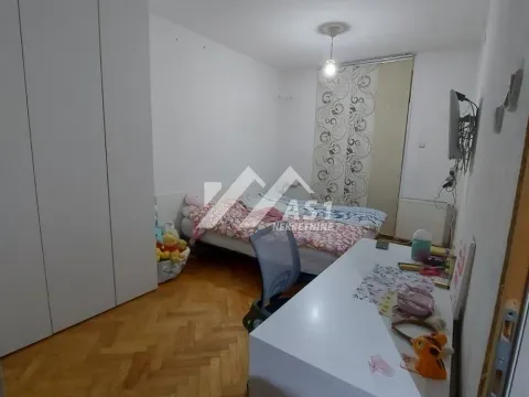 Izdavanje, trosoban stan, 85m², Sajam, Novi Sad Sve Podlokacije - image 5