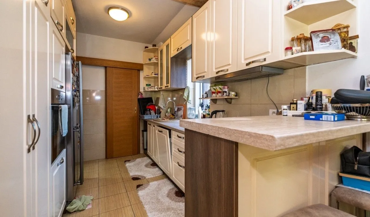 Prodaja, trosoban stan, 136m², Podgorica, Crna Gora