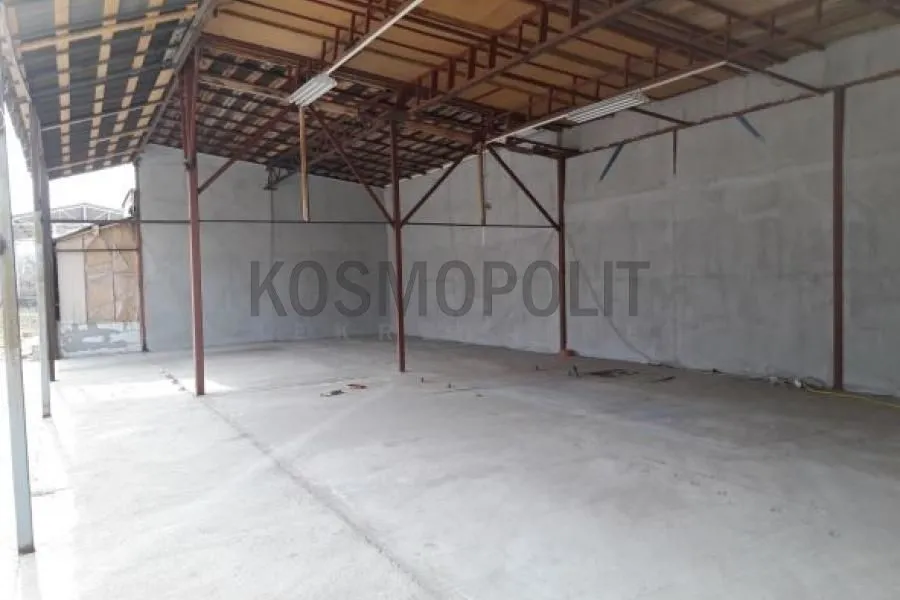 Izdavanje, poslovni prostor, 400m², Leštane, Grocka