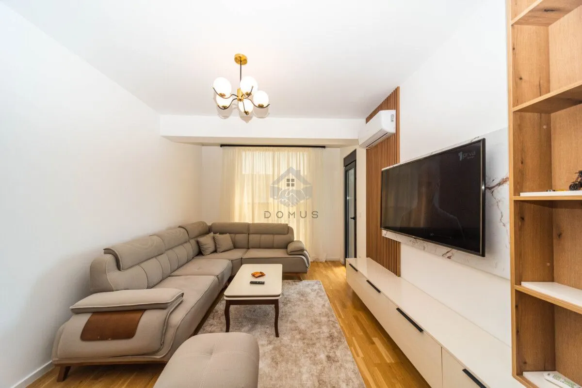 Rent, two bedroom apartment, 72m², Stari Aerodrom, Podgorica