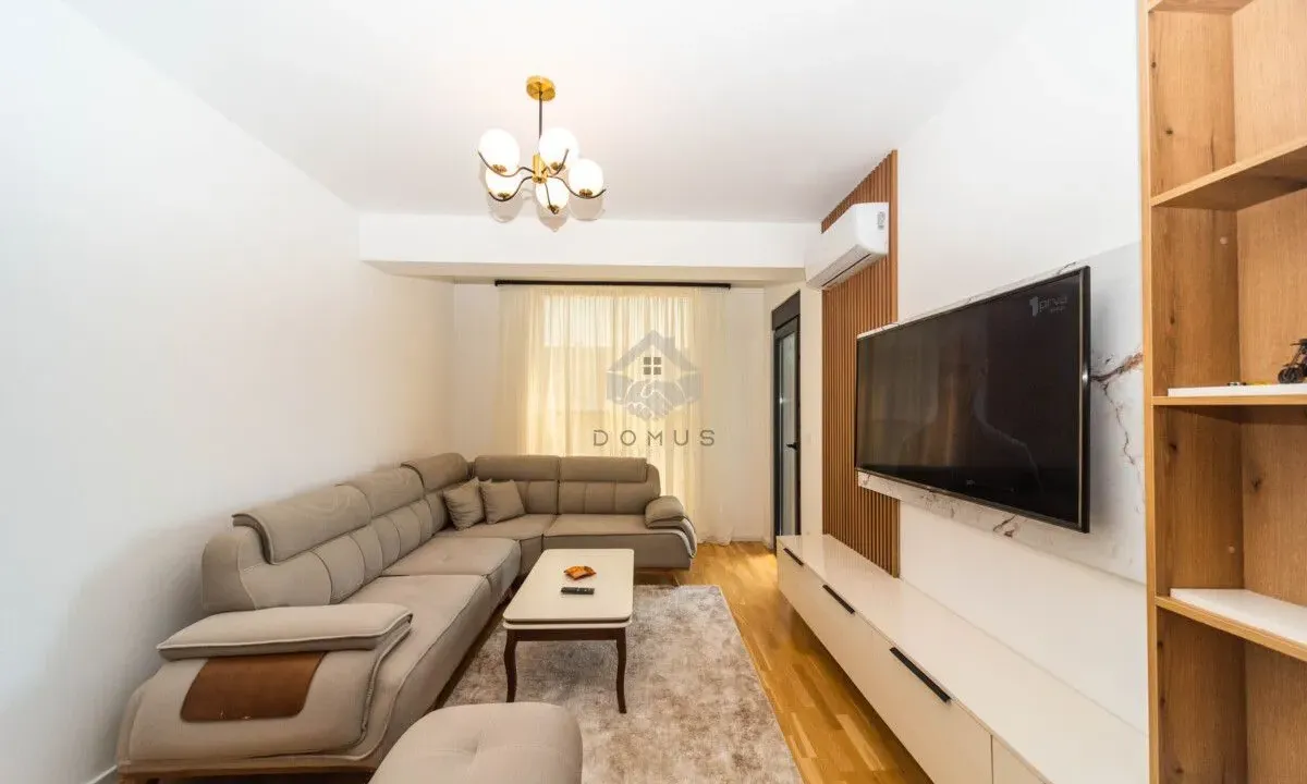 Rent, two bedroom apartment, 72m², Stari Aerodrom, Podgorica