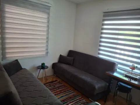 Izdavanje, garsonjera, 25m², Drac, Podgorica - image 5