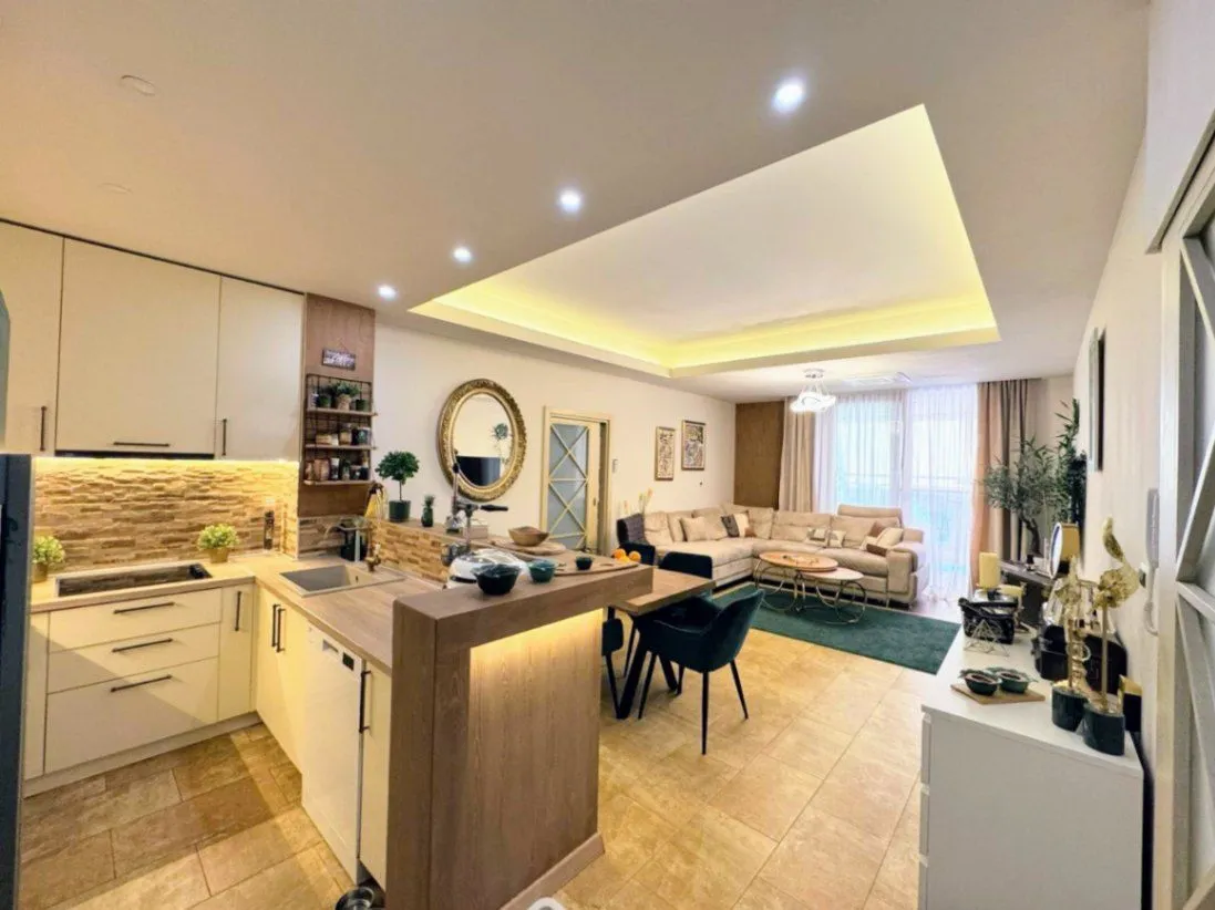 Prodaja, dvosoban stan, 82m², Rozino, Budva