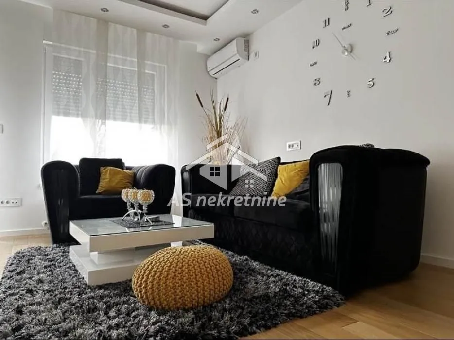 Rent, three bedroom apartment, 70m², Zemun Cara Dušana, Zemun Sve Podlokacije