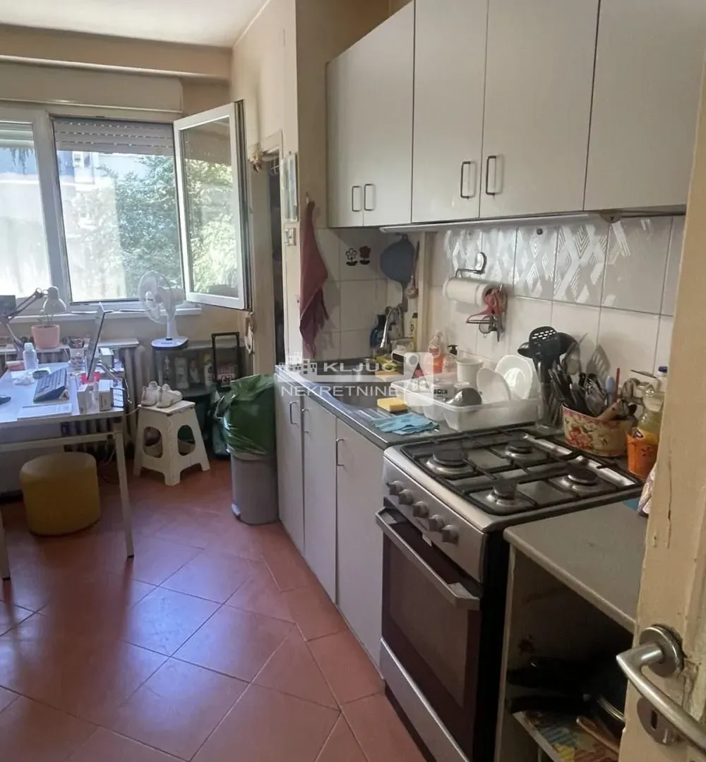 Prodaja, dvosoban stan, 56m², Palilulska Pijaca, Palilula Sve Podlokacije