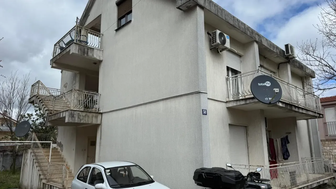 Sale, house, 370m², Zagorič, Podgorica