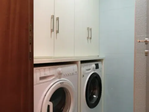 Izdavanje, četvorosoban stan, 178m², Tološka šuma, Podgorica - image 13