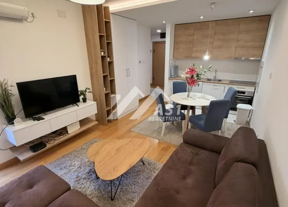 Rent, one bedroom apartment, 41m², Socijalno, Novi Sad Sve Podlokacije