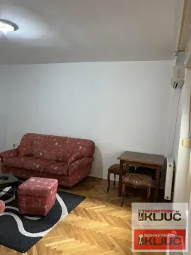 Izdavanje, jednosoban stan, 29m², Bulevar Oslobodjenja, Novi Sad Sve Podlokacije - image 5