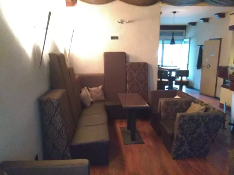 Izdavanje, poslovni prostor, 45m², Preko Morače, Podgorica - image 4