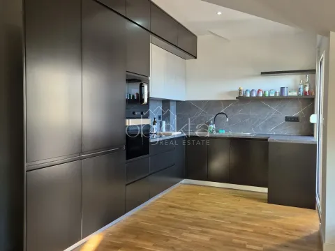 Prodaja, stan, 75m², Tivat, Crna Gora - image 5