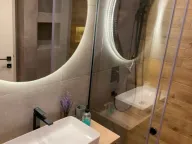 Izdavanje, dvosoban stan, 120m², Centar, Podgorica - image 8