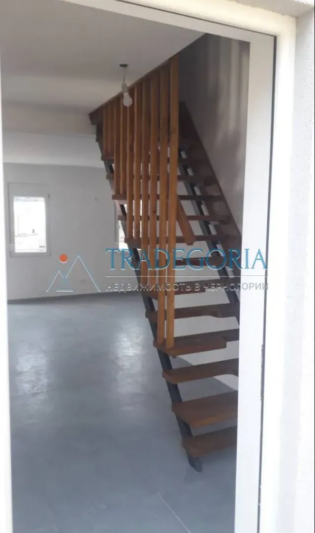 Prodaja, kuća, 210m², Sutomore, Bar
