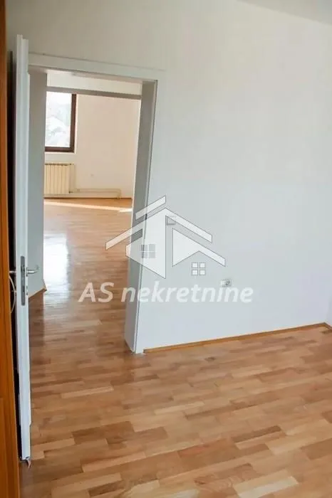 Rent, three bedroom apartment, 81m², Voždovačka Crkva, Voždovac Sve Podlokacije