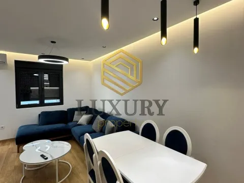 Izdavanje, dvosoban stan, 53m², City Kvart, Podgorica - image 8