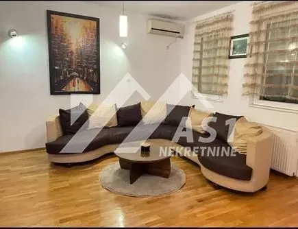 Izdavanje, dvosoban stan, 50m², Sajam, Novi Sad Sve Podlokacije
