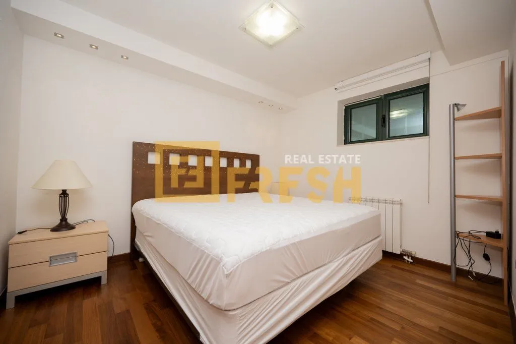 Rent, house, 380m², Mareza, Podgorica