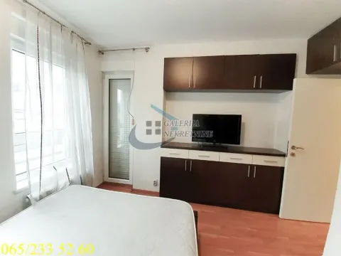 Prodaja, trosoban stan, 57m², Južni Bulevar, Vračar Sve Podlokacije - image 20