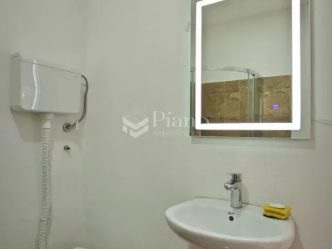 Izdavanje, stan, 31m², Stari Aerodrom, Podgorica - image 7