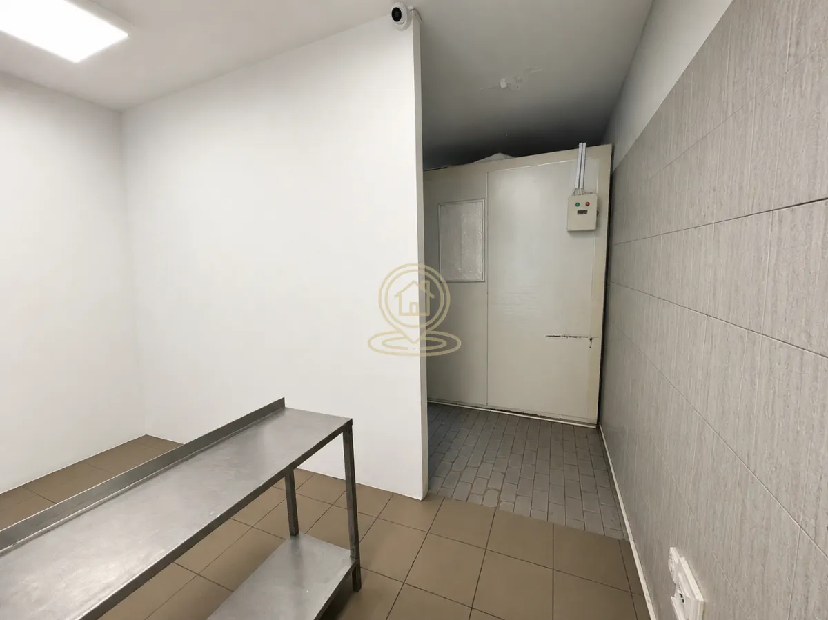 Izdavanje, poslovni prostor, 53m², Novo Selo, Niš