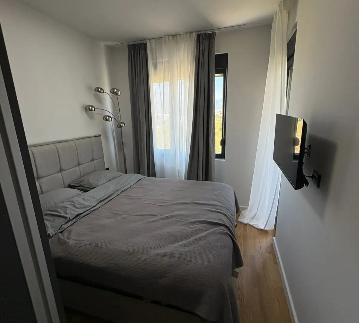 Izdavanje, dvosoban stan, 50m², Zabjelo, Podgorica