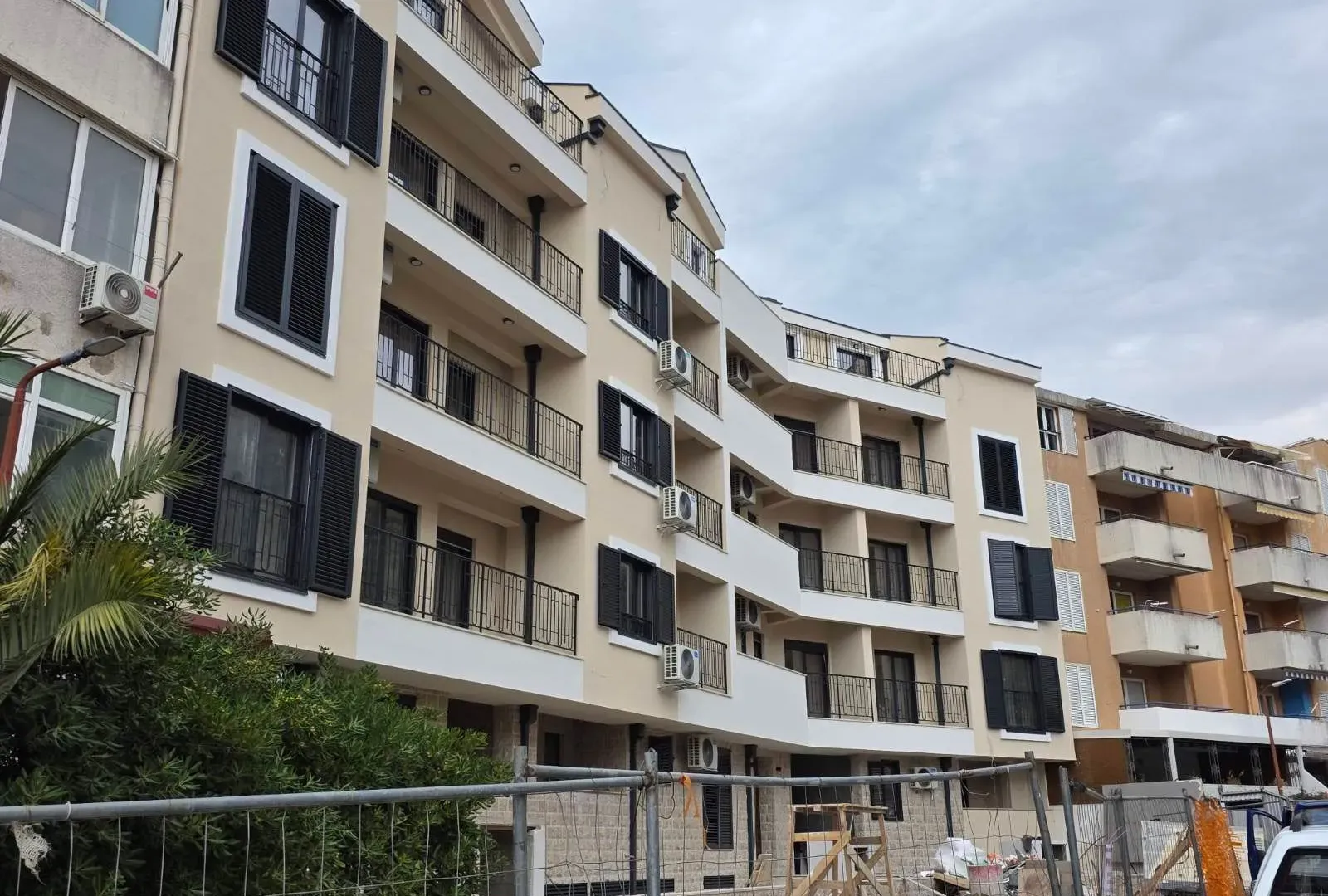 Prodaja, dvosoban stan, 53m², Budva, Crna Gora