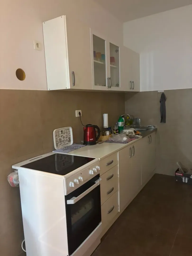 Prodaja, jednosoban stan, 48m², Centar, Bar